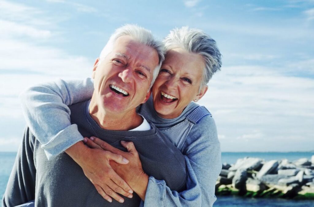 Estatuto do Idoso estabelece direitos primordiais para idosos. Confira a importância deles para integração social e qualidade de vida.  (Fonte: Edição / Notícia de Última Hora).