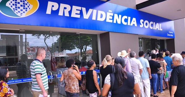 Programa é criado para diminuir a fila de espera do INSS. (Fonte: Edição/Notícia de Última Hora)