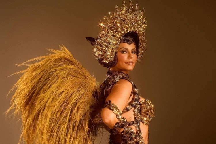 Paolla Oliveira Abre o Jogo: Maratona e Detalhes da Fantasia que Sacudiu o Carnaval – Confira os Bastidores e a Coragem por Trás da Performance!