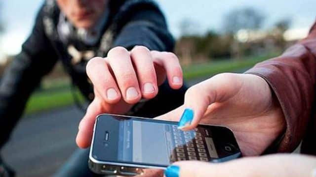 Fique alerta! Proteja seu celular e cartão contra golpes no Carnaval: saiba como se prevenir das principais fraudes!
