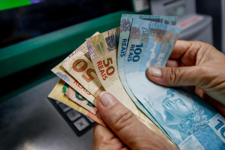INSS: 1ª Parcela do 13º Salário INSS Não Será Depositada em Março! Conheça Agora a Data de Pagamento para 2024