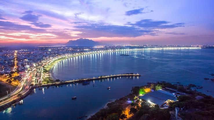 VITÓRIA: Descubra os 10 MELHORES DESTINOS DE ECOTURISMO para IDOSOS que AMAM A NATUREZA e AVENTURA. Confira agora!