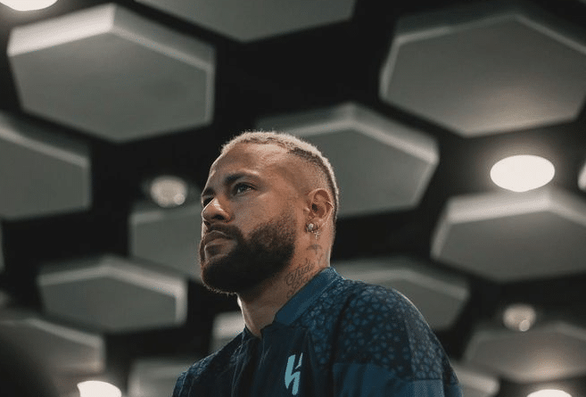 Neymar multado em R$ 16 milhões por lago artificial: Entenda o Caso!