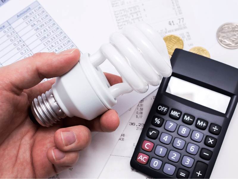 Saiba Como Solicitar a Conta de Luz Gratuita para os IDOSOS – Veja agora AQUI
