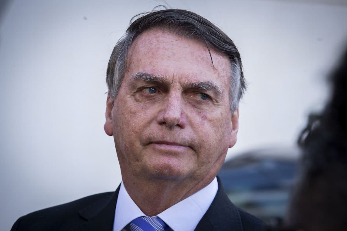 Bolsonaro Depõe à PF: “Não importunei Baleia”, Afirma Ex-Presidente!