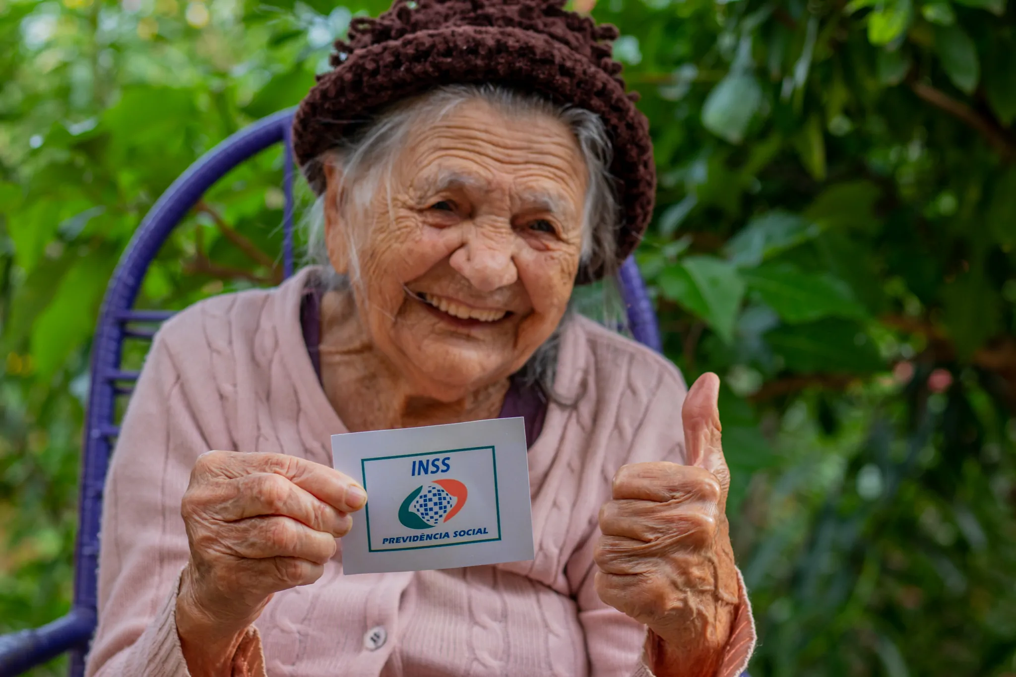 aposentada com o cartão do inss