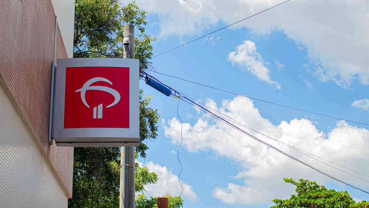 Fachada do Banco Bradesco. (Fonte Reprodução: Google)