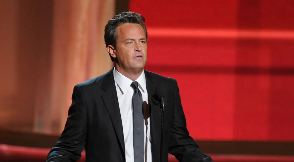 ator Matthew Perry de friends, que faleceu ano passado