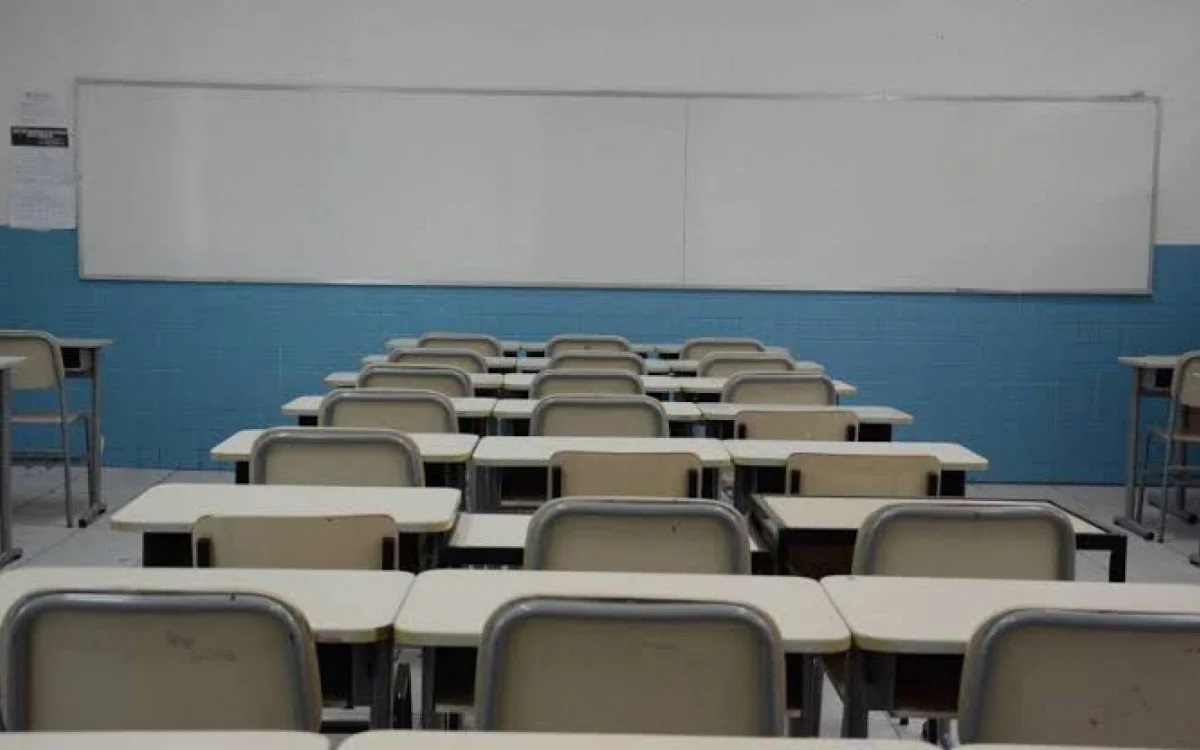 Sala de aula vazia. (Fonte: Reprodução Google)