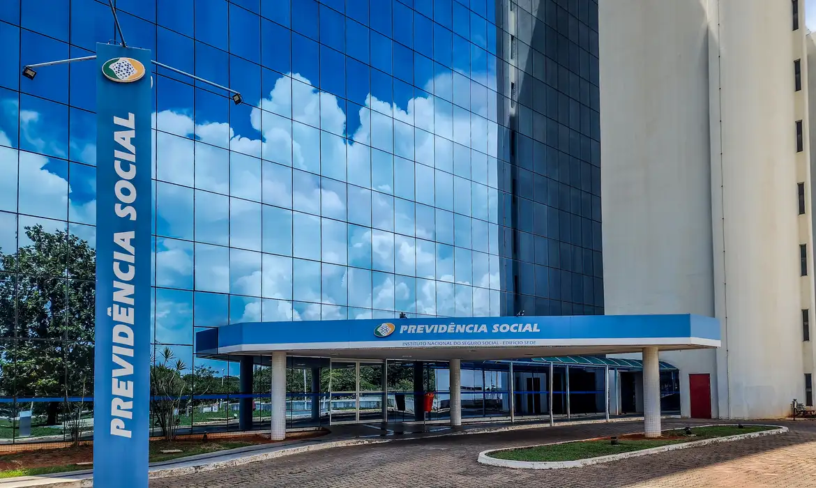Fachada do INSS (Fonte: Reprodução Google)