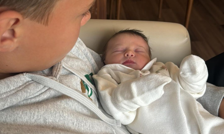 Imprensa internacional revela que filha de Neymar é considerada 'fruto de traição'! (Fonte: Jovem Pan)