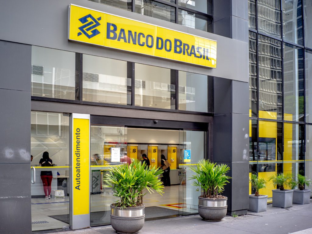 Banco do Brasil Convoca Idosos para Resgatar Dinheiro de Trabalho Anterior a 1988 – Veja Agora Como Resgatar o Seu Valor