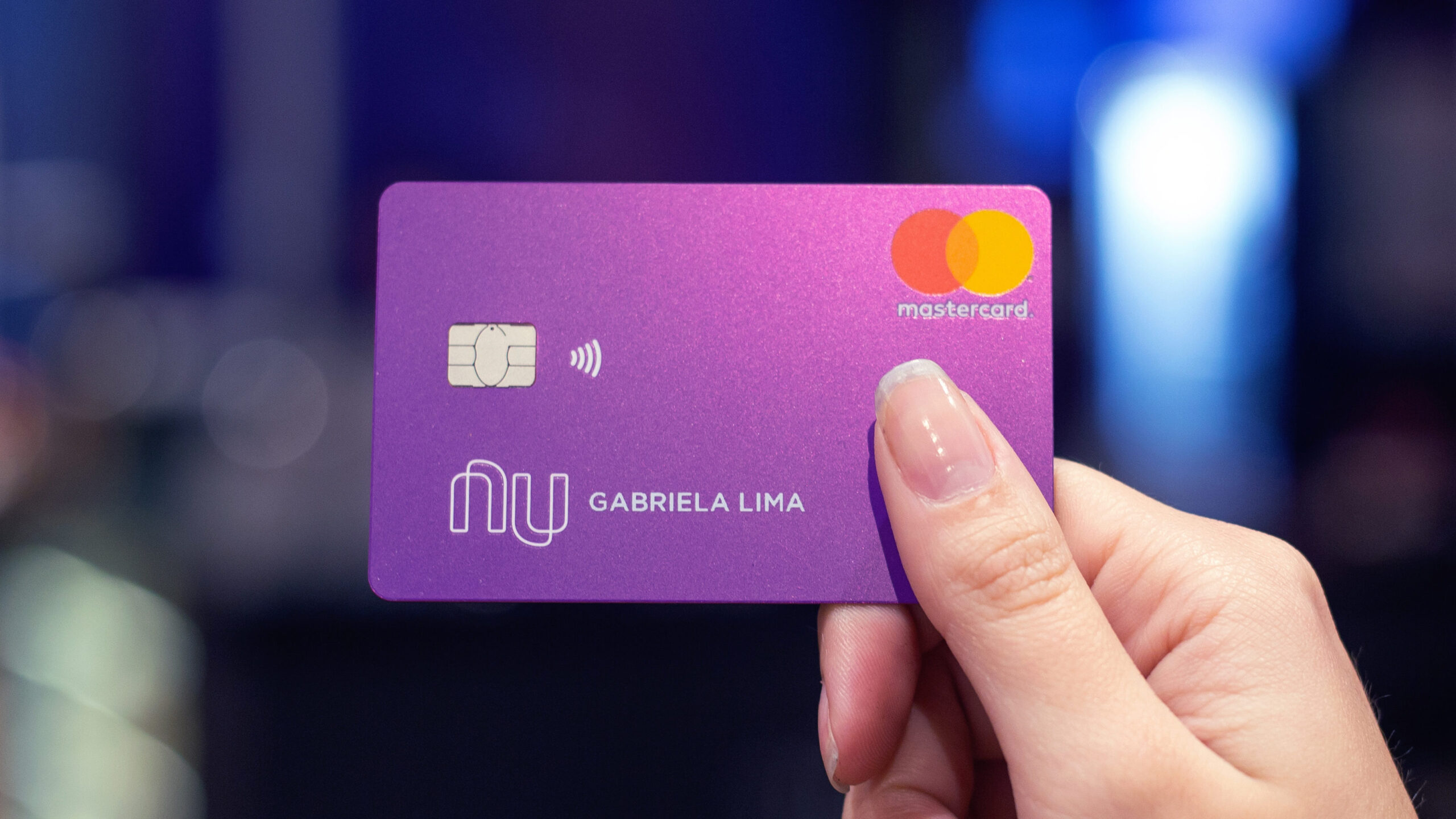 ALERTA NUBANK: Serviço deixará de ser gratuito para clientes- Veja qual